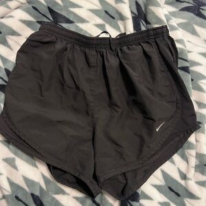 Nike Black Athletic Shorts Lightweight Elastic Waist